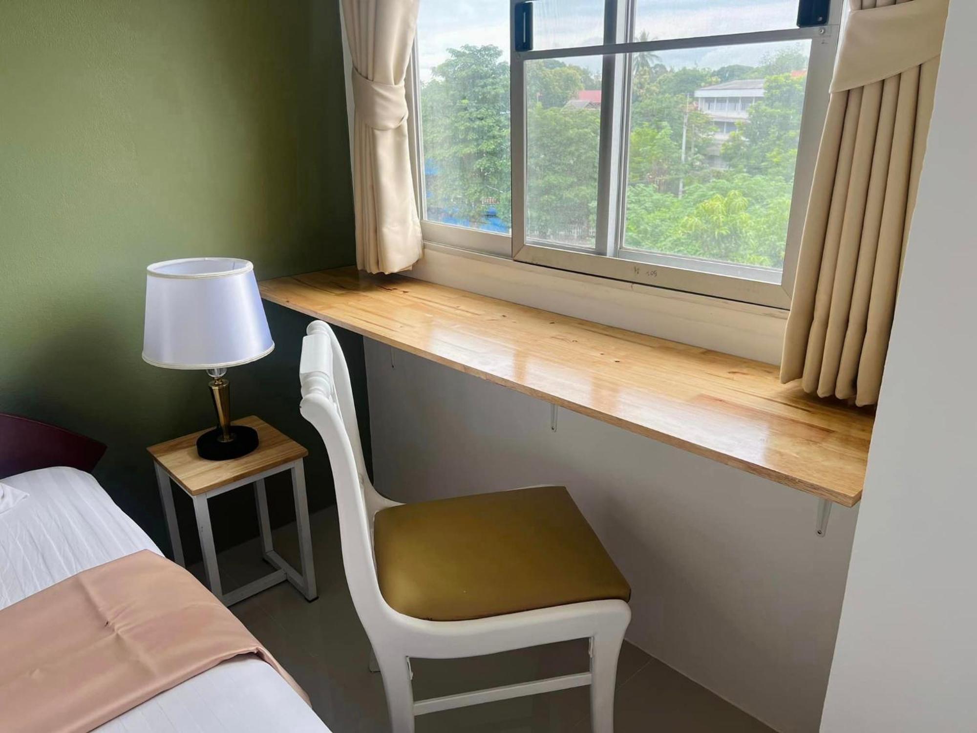 Regent Lodge Lampang Kültér fotó