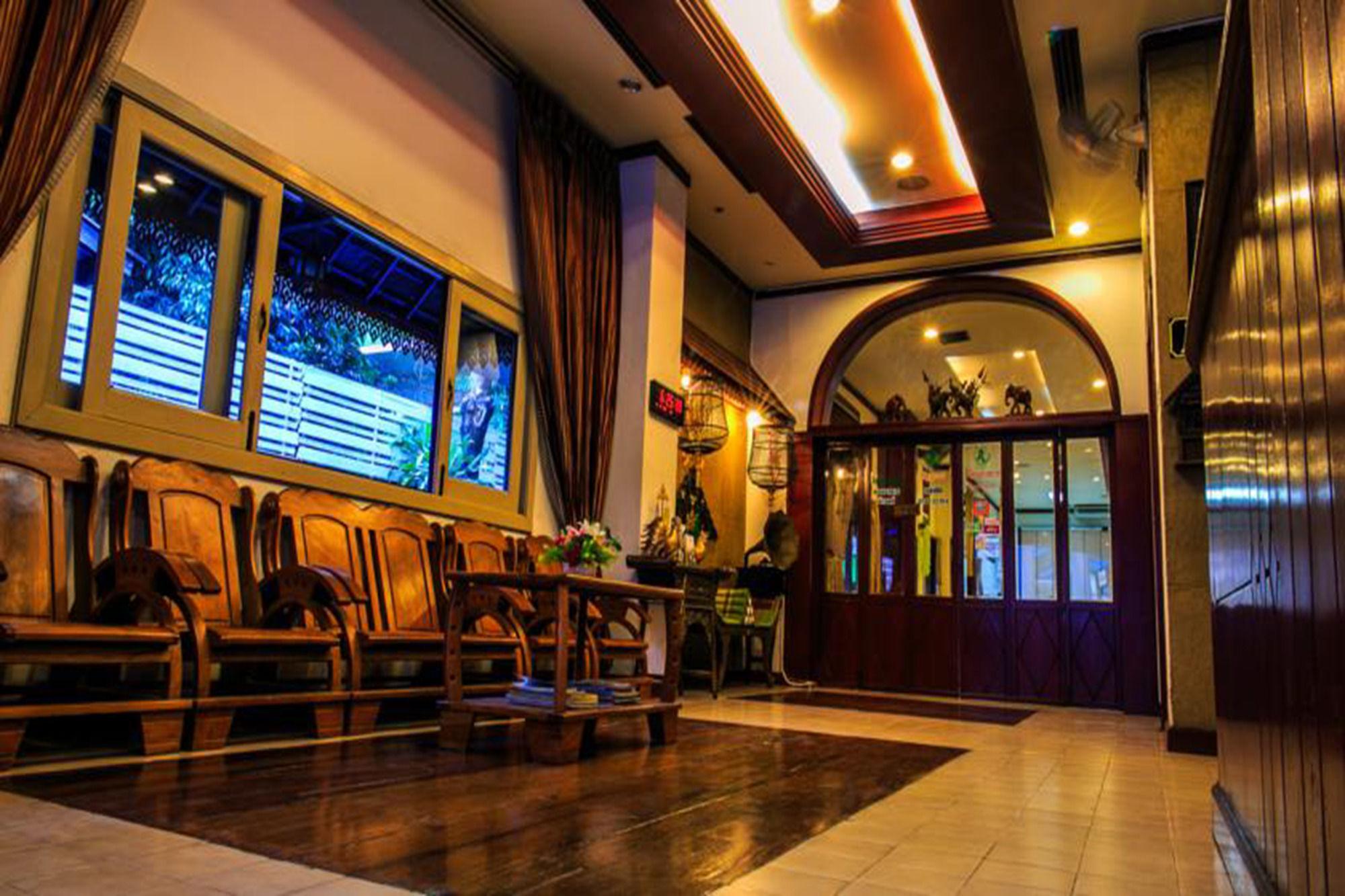 Regent Lodge Lampang Kültér fotó